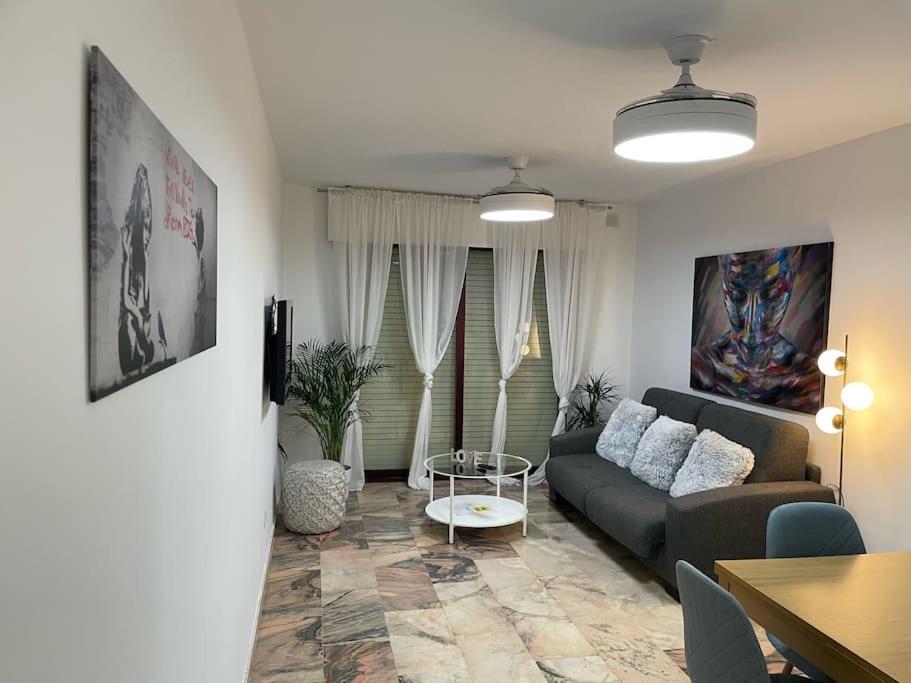 Apartamento Primera Linea Playa-Youtripmalaga Fuengirola Exterior foto